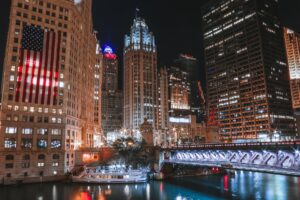 Rozumíme negativním dopadům výrazně zvýšené inflace na domácnosti. Inflace je nepříjemná, ale i proces jejího snižování bude nepříjemný.