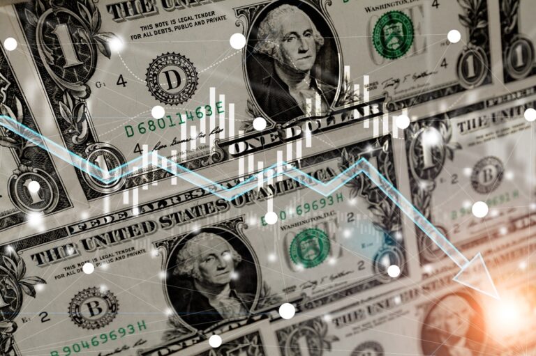 Americké hospodářství je oficiálně v recesi. Jeho výkon klesl druhé čtvrtletí v řadě