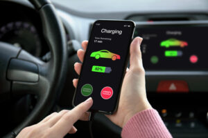 Japonská automobilka Honda Motor a jihokorejský výrobce baterií LG Energy Solution postaví závod na výrobu baterií pro elektromobily ve Spojených státech. Celková investice má činit 4,4 miliardy USD (108,7 miliardy Kč). Oznámily to společnosti v dnešním prohlášení.