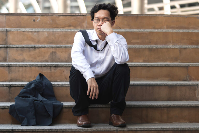 nezaměstnaný, propouštění, vyhazov, zaměstnanec