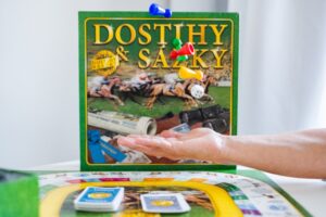Dostihy a sázky, hra, hra pro děti, desková hra, člověče nezlob se