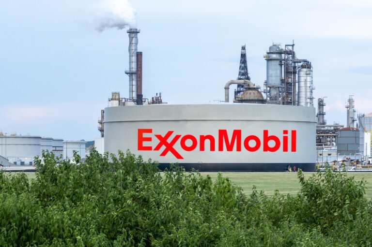 exxonmobil, továrna, dým, budovy