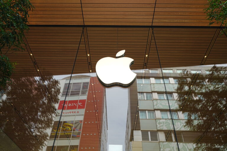 čína, apple, indie, cla, iphone