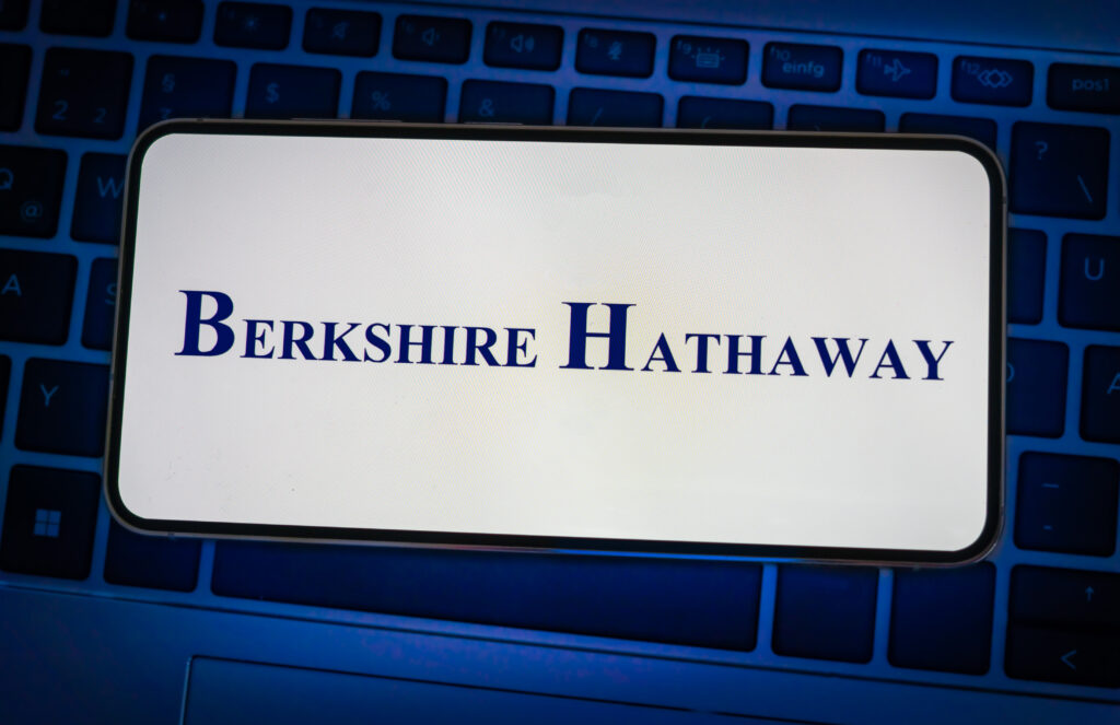 Top světoví investoři, warren buffet, binance, george soros, jim simons