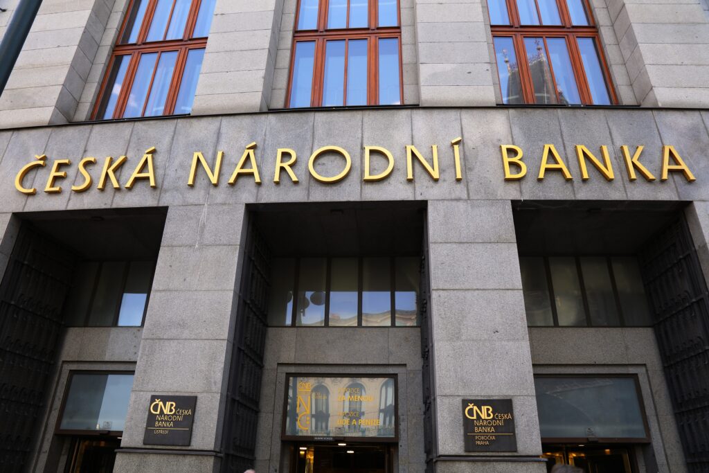 Česká národní banka.jpeg - Tradeinfo.cz - ForexMag.cz Česká národní banka Zdroj fotky: Adobe Stock