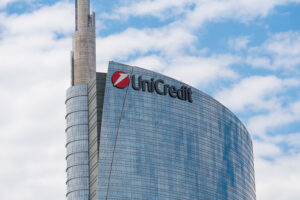 UniCredit