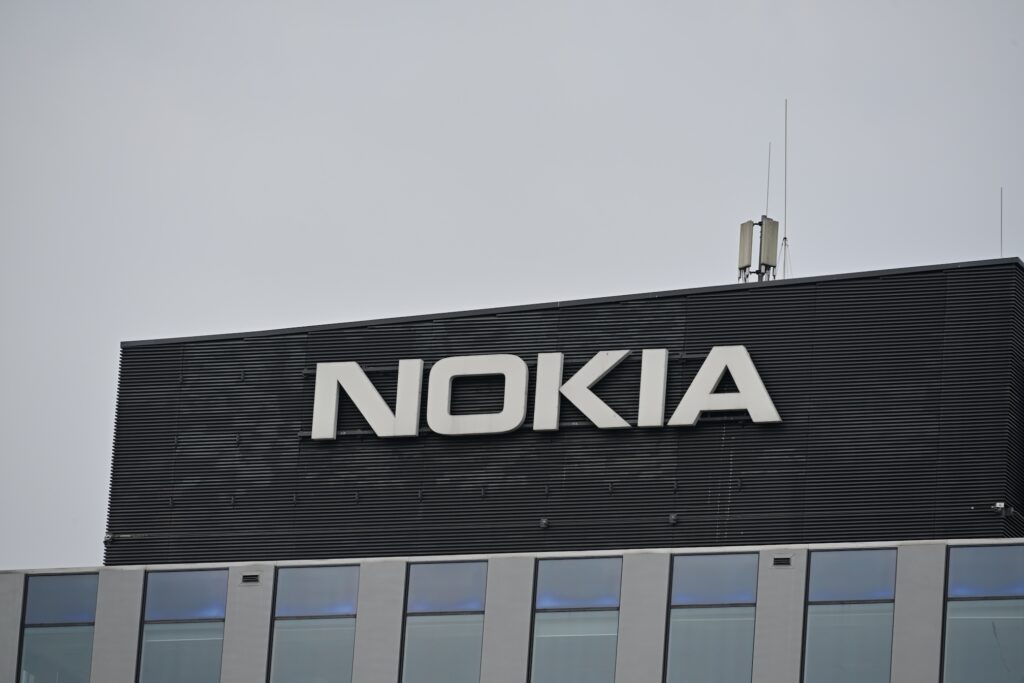 Nokia - Tradeinfo.cz Nokia