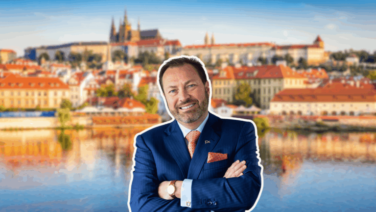 Petr Koblic, Praha. Zdroj pozadí: Adobe Stock. Zdroj foto: archiv Petra Koblice