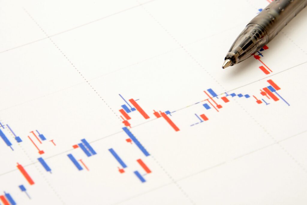 akcie 5643 - Tradeinfo.cz Akcie - ČEZ, 2026