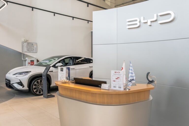 Automobil BYD Zdroj fotky: Adobe Stock