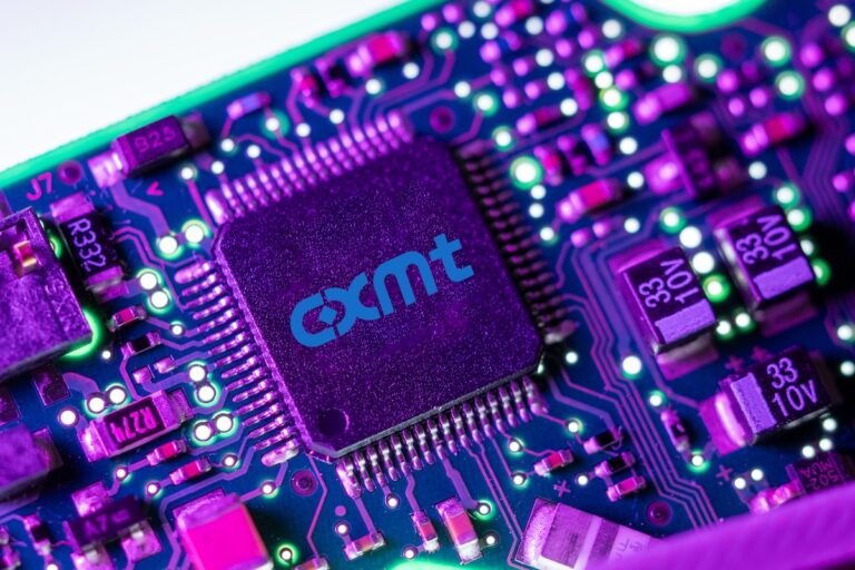 CXMT. Zdroj fotky: Adobe Stock