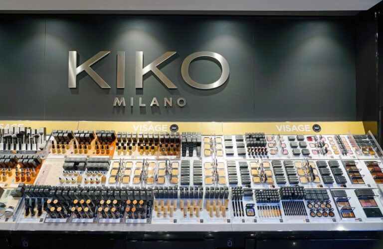 KIKO Milano. Zdroj fotky: Adobe Stock
