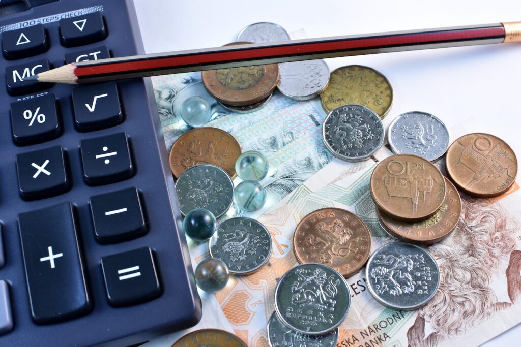 Spoření - Tradeinfo.cz Spořící účty
