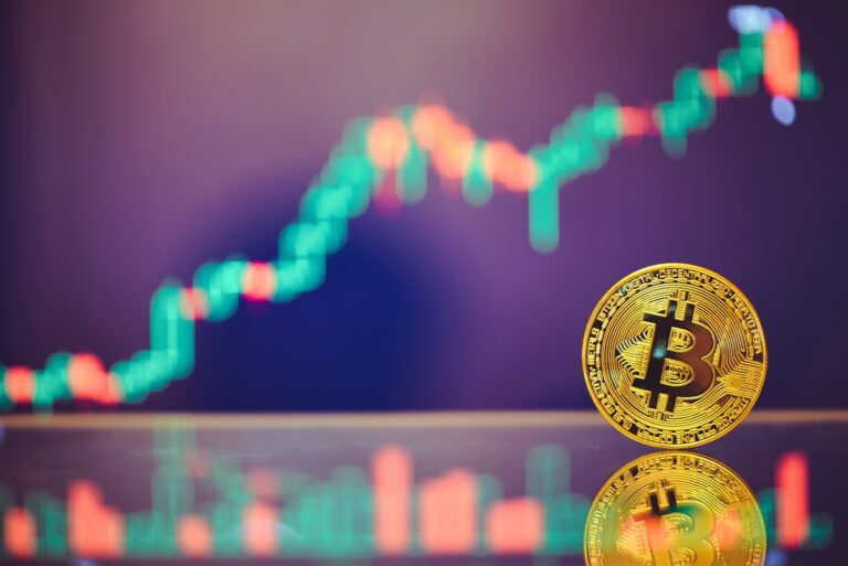 Bitcoin. Zdroj fotky: Adobe Stock