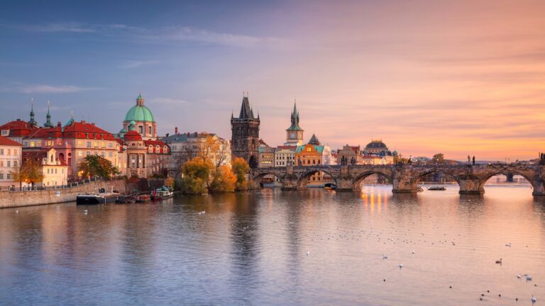 Praha. Zdroj fotky: Adobe Stock